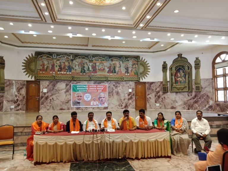 ಅಸಮಧಾನವಿದ್ದರೂ ಅಭ್ಯರ್ಥಿ ಗೆಲುವಿಗ ಶ್ರಮಿಸುತ್ತೇವೆ: ಮಾಜಿ ಮೇಯರ್ ನಟರಾಜ್!