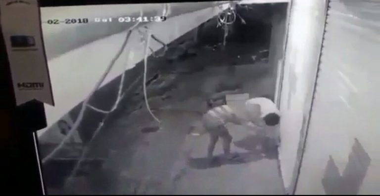 ಅಂಗಡಿಗಳ ಶೆಟರ್ ಮುರಿದು ಕಳ್ಳರ ಕೈಚಳಕ!