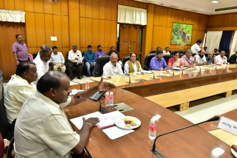 ಕೃಷಿ ವಿ ವಿ ಖಾಸಗಿಕರಣ ತಪ್ಪಿಸಲು ವಿ ವಿ ಕಾಯ್ದೆಗೆ ಸೂಕ್ತ ತಿದ್ದುಪಡಿ: ಸಿಎಂ ಭರವಸೆ