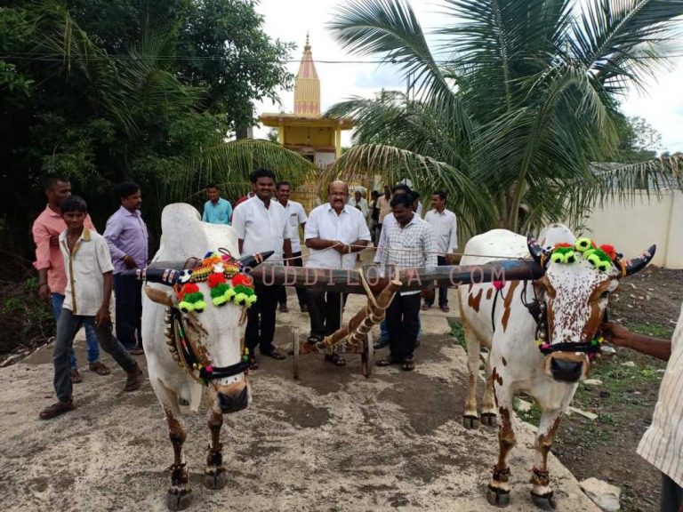 ಕಾರಹುಣ್ಣಿಮೆ ಆಚರಣೆ ವೇಳೆ ಶಾಸಕ ಜಾಧವ್ ಕಾಲ ಮೇಲೆ ಹರಿದ ಎತ್ತಿನ ಬಂಡಿ: ಹೆಚ್ಚಿನ ಚಿಕಿತ್ಸೆಗೆ ಹೈದರಾಬಾದ್ ಗೆ ರವಾನೆ