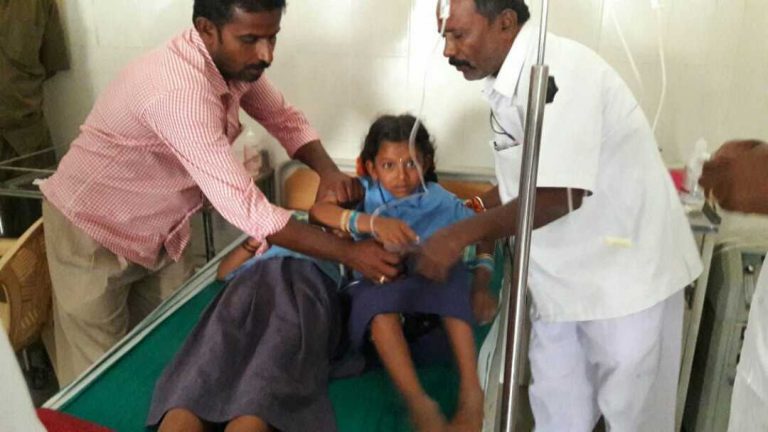 ಬಿಸಿಯೂಟ ಸೇವಿಸಿದ 15 ಮಕ್ಕಳು ಅಸ್ವಸ್ಥ!