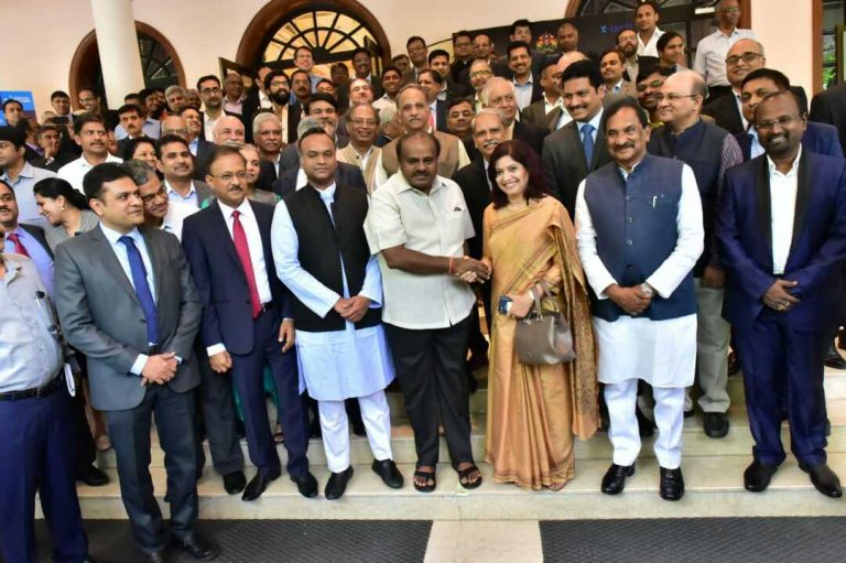 ಬೆಂಗಳೂರಿನಿಂದಾಚೆ ಹೂಡಿಕೆ ಮಾಡಿ: ಹೂಡಿಕೆದಾರರಿಗೆ ಸಿಎಂ ಮನವಿ!