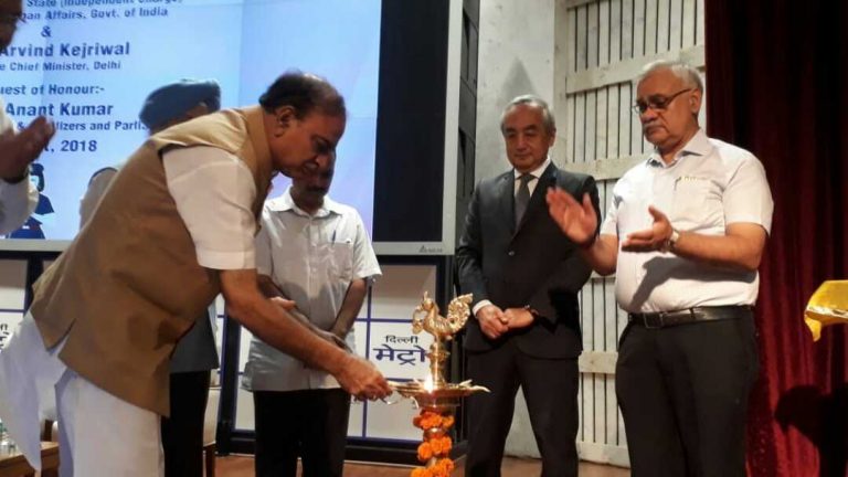 ದೆಹಲಿಯಲ್ಲಿ ಸರ್.ಎಂ.ವಿ ಮೆಟ್ರೋ ನಿಲ್ದಾಣ ಉದ್ಘಾಟನೆ: ಕನ್ನಡದಲ್ಲಿ ಅಭಿನಂದನೆ ಸಲ್ಲಿಸಿದ ಸಚಿವ ಅನಂತಕುಮಾರ್