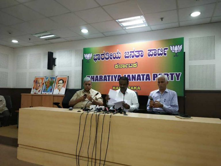 ಬಿಜೆಪಿಯನ್ನು ಅಧಿಕಾರದಿಂದ ದೂರ ಇಡಲು ನಗರ ಸ್ಥಳೀಯ ಸಂಸ್ಥೆ ಮೀಸಲಾತಿ ಪಟ್ಟಿ ಬದಲಾವಣೆ ಮಾಡಲಾಗಿದೆ: ರವಿಕುಮಾರ್ ಆರೋಪ