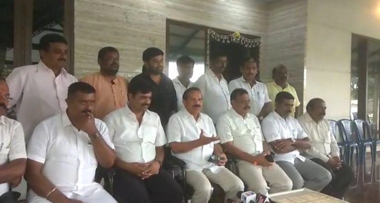 ಎಚ್ಡಿಕೆ ಅಶ್ವಮೇಧ ಕುದುರೆ ಕಟ್ಟಿಹಾಕ್ತೇವೆ: ಡಿವಿಎಸ್