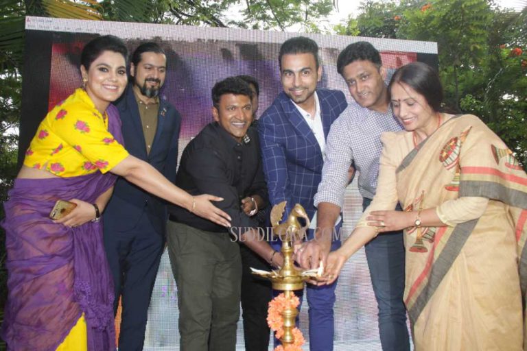 ಮ್ಯೂಸಿಕ್ ಫಾರ್ ಎ ಬ್ರೈಟರ್ ಉಷಾ’’ ಸಂಗೀತ ಆಲ್ಬಂ ಬಿಡುಗಡೆ ಮಾಡಿದ ಪವರ್‍ಸ್ಟಾರ್ ಪುನೀತ್,ಅನಿಲ್‌ಕುಂಬ್ಳೆ