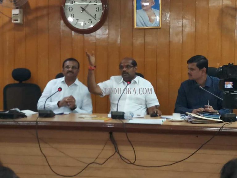 ಕಾರ್ಯನಿರ್ವಹಣೆಯಲ್ಲಿ ನಿರ್ಲಕ್ಷ್ಯ ತೋರಿದರೆ ಶಿಸ್ತುಕ್ರಮ: ಬಂಡೆಪ್ಪ ಖಾಶೆಂಪೂರ