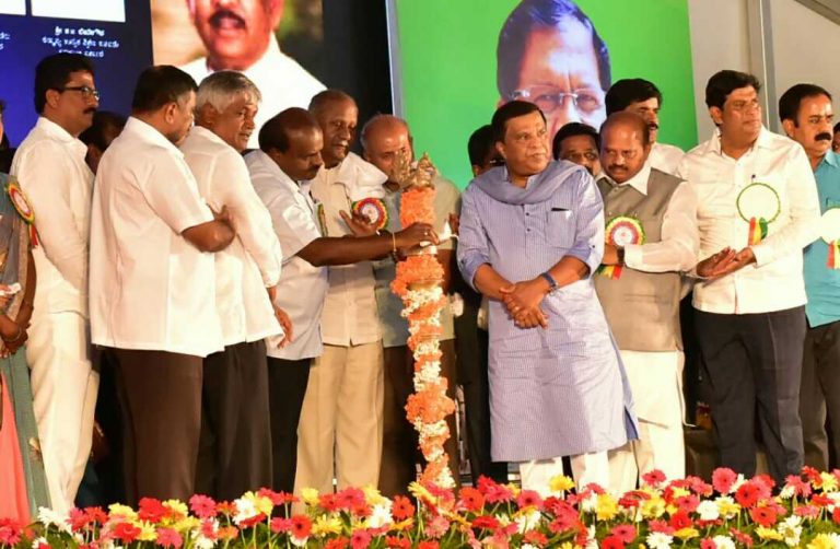 5 ಸಾವಿರ ಕೋಟಿ ವೆಚ್ಚದ ವಿವಿಧ ಅಭಿವೃದ್ಧಿ ಕಾಮಗಾರಿಗಳಿಗೆ ಸಿಎಂ ಚಾಲನೆ