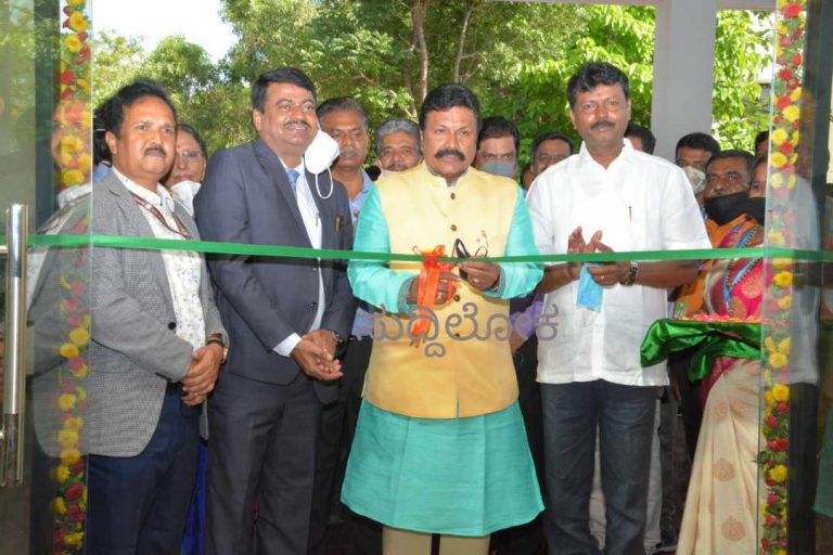 ರೈತರಿಗಾಗಿ ದುಡಿಯುತ್ತಿರುವ ಆತ್ಮತೃಪ್ತಿ ತಮ್ಮದು:ಬಿ.ಸಿ.ಪಾಟೀಲ್