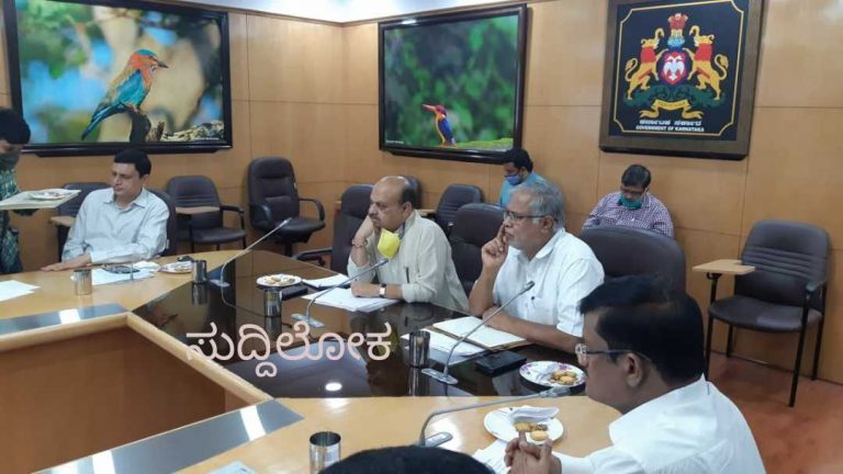 ಪಿಯುಸಿ ಇಂಗ್ಲಿಷ್ ಪರೀಕ್ಷೆ: ವಲಸೆ ಕಾರ್ಮಿಕರ ಮಕ್ಕಳು, ಹಾಸ್ಟೆಲ್  ವಿದ್ಯಾರ್ಥಿಗಳಿಗೆ  ವಿಶೇಷ ವ್ಯವಸ್ಥೆ