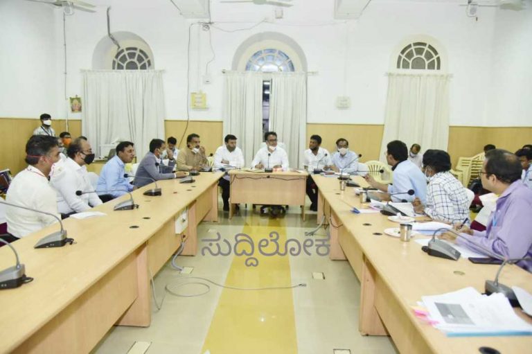 ಬಿಬಿಎಂಪಿ ಹೆಲ್ತ್‌ಕೇರ್‌ಗೆ ಡಿಜಿಟಲ್‌ ರೂಪ, ಸ್ಮಾರ್ಟ್‌ ಕ್ಲಿನಿಕ್‌ಗೆ ಸಿದ್ಧತೆ 65 ವಾರ್ಡ್‌ಗಳಲ್ಲಿ ಹೊಸದಾಗಿ ಪಿಎಚ್‌ಸಿ ಸ್ಥಾಪನೆ