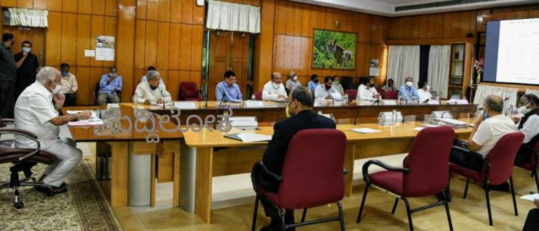 ಸುವರ್ಣಸೌಧಕ್ಕೆ ಸರ್ಕಾರಿ ಕಚೇರಿಗಳನ್ನು ಸ್ಥಳಾಂತರಿಸಲು ಕ್ರಮ ವಹಿಸಿ:ಮುಖ್ಯಮಂತ್ರಿ ಬಿ.ಎಸ್.ಯಡಿಯೂರಪ್ಪ