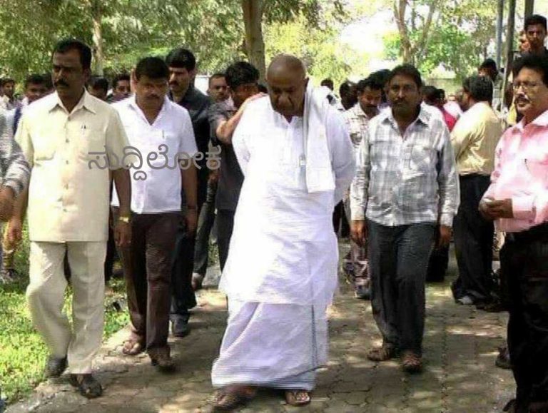 ಅಸ್ಸಾಂನ ಪರಿಸ್ಥಿತಿಯ ಬಗ್ಗೆ ತುರ್ತು ಗಮನ ಹರಿಸಬೇಕು ಮತ್ತು ಅಲ್ಲಿನ ರಾಜ್ಯ ಸರ್ಕಾರಕ್ಕೆ ಗರಿಷ್ಠ ನೆರವು ನೀಡಬೇಕು: ದೇವೇಗೌಡ