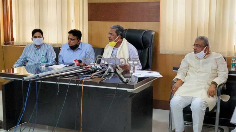 ಕೊರೊನಾ ಉಪಕರಣಗಳ ಖರೀದಿಯಲ್ಲಿ ಅವ್ಯವಹಾರ : ತನಿಖೆಗೆ ವಿಪಕ್ಷ ನಾಯಕ ಸಿದ್ದರಾಮಯ್ಯ ಆಗ್ರಹ