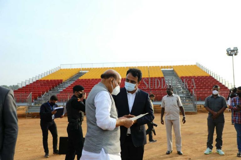 ಬೆಳಗಾವಿಯಲ್ಲಿ ಐಟಿ ಪಾರ್ಕ್;‌ ರಕ್ಷಣಾ ಇಲಾಖೆ ವಶದಲ್ಲಿರುವ 750 ಎಕರೆ ಬಿಟ್ಟುಕೊಡುವಂತೆ ರಾಜನಾಥ್‌ ಸಿಂಗ್‌ಗೆ ಮನವಿ ಸಲ್ಲಿಸಿದ ಡಿಸಿಎಂ