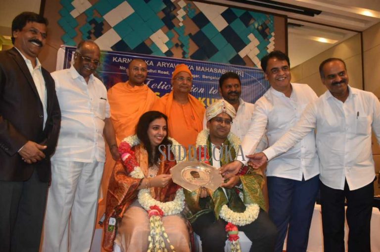 ಕೇಂದ್ರ ಸೇವೆಗೆ ನೀಯೋಜನೆಗೊಂಡ ಐಎಎಸ್‌ ಅಧಿಕಾರಿ ನಕುಲ್‌ರನ್ನು ಅಭಿನಂದಿಸಿದ ಡಿಸಿಎಂ