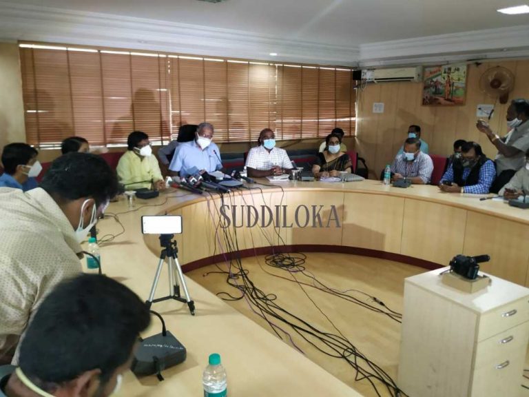 ದ್ವಿತೀಯ ಪಿಯುಸಿ ಪರೀಕ್ಷೆ ರದ್ದು, ಎರಡು ದಿನ ಎಸ್ಎಸ್ ಎಲ್ ಸಿ ಪರೀಕ್ಷೆ -–ಎಸ್.ಸುರೇಶ್ ಕುಮಾರ್