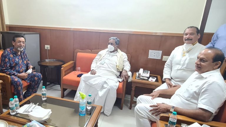 ರಾಜ್ಯ ಕಾಂಗ್ರೆಸ್ ನಲ್ಲಿ ಯಾವುದೇ ಬಿರುಕಿಲ್ಲ: ಸಿದ್ದರಾಮಯ್ಯ