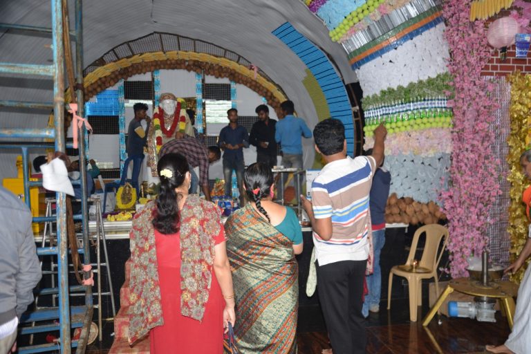 ಗುರುಪೂರ್ಣಿಮೆ ಅಂಗವಾಗಿ ಜೆಪಿನಗರದ ಶ್ರೀ ಸತ್ಯ ಸಾಯಿ ಗಣಪತಿ ದೇವಸ್ಥಾನದಲ್ಲಿ 3 ಲಕ್ಷ ಮಾತ್ರೆಗಳನ್ನು ಬಳಸಿ ವಿಶೇಷ ಅಲಂಕಾರ