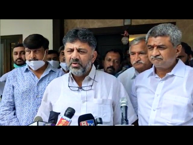 ಎಲ್ಲಿದೆ ಗುಜರಾತ್ ಮಾಡೆಲ್? ಗುಜರಾತಿಗೆ ಸಿಕ್ಕಷ್ಟು ಲಸಿಕೆ ರಾಜ್ಯಕ್ಕೆ ಸಿಕ್ಕಿದೆಯಾ?; ಡಿ.ಕೆ. ಶಿವಕುಮಾರ್ ಪ್ರಶ್ನೆ