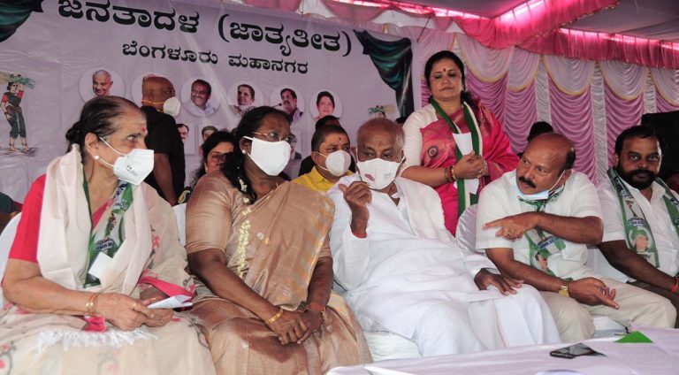 ಮೈತ್ರಿ ಕುರಿತು ಬಿಜೆಪಿಯವರು ನನ್ನೊಂದಿಗೆ ಮಾತನಾಡಿಲ್ಲ: ದೇವೇಗೌಡ