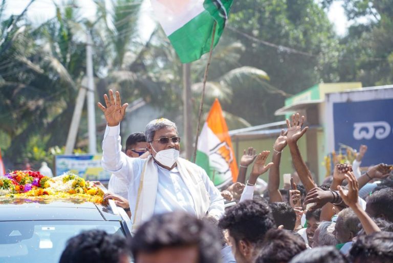 ಕೈ ಬಾಯಿ ಶುದ್ಧವಾಗಿರುವ ಶ್ರೀನಿವಾಸ್ ಮಾನೆಯಂತಹ ಶಾಸಕರು ಕ್ಷೇತ್ರಕ್ಕೆ ಬೇಕೋ? ಭ್ರಷ್ಟ ಶಿವರಾಜ್ ಸಜ್ಜನರ್ ಬೇಕೋ?:ಸಿದ್ದರಾಮಯ್ಯ